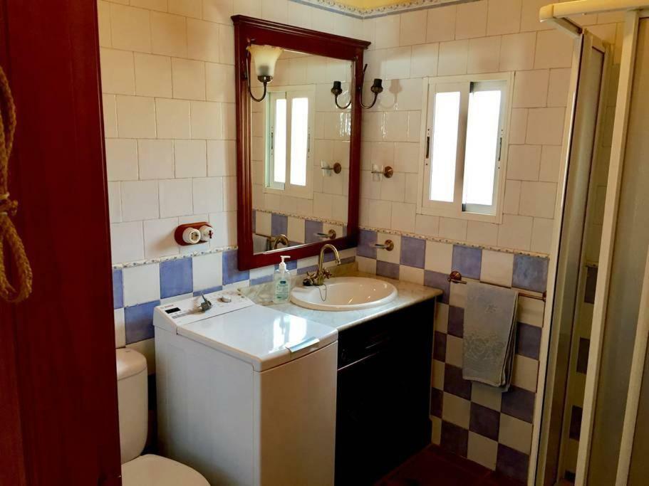 Cortijo De Los Geraneos Padul Eksteriør bilde